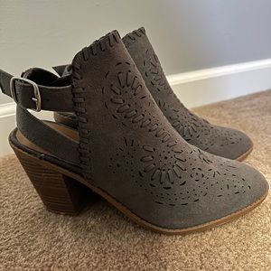Womens chunky heel booties